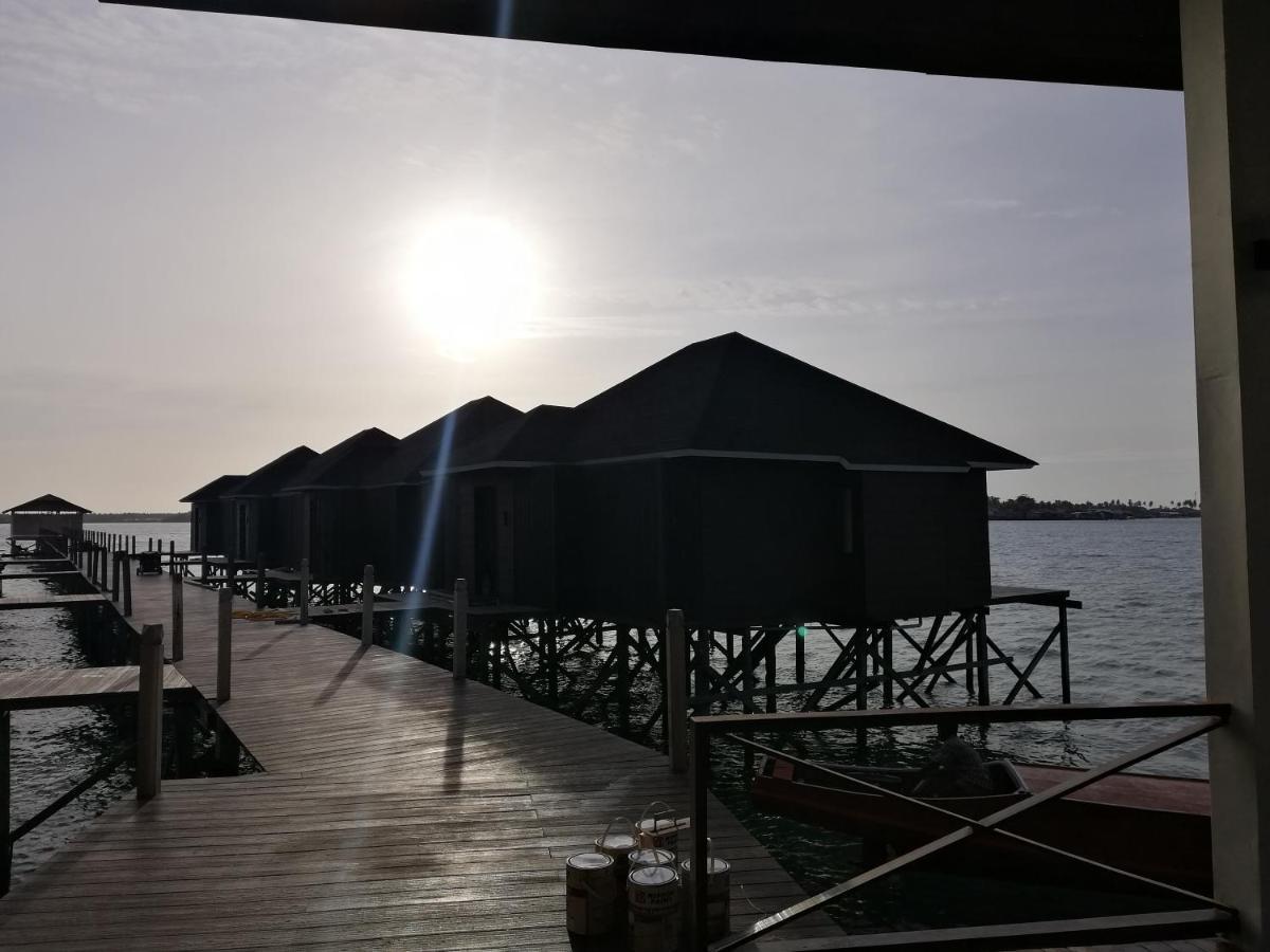 Sea Star Resort Semporna Esterno foto